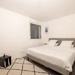 Appartement Avec Vue Mer, Terrasse Privee Et Piscine